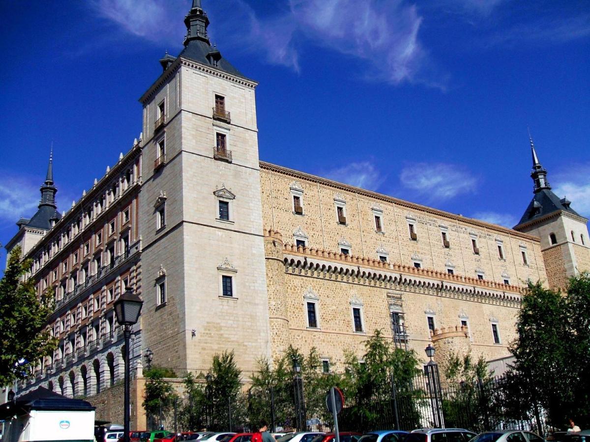 Apartamentos Suenos De 托萊多 外观 照片