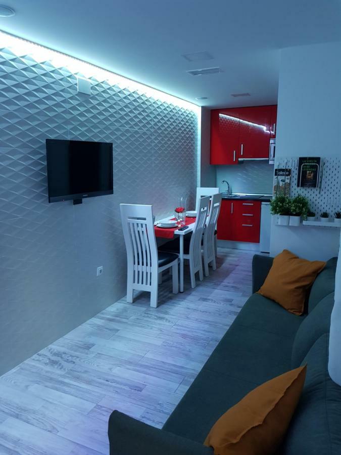 Apartamentos Suenos De 托萊多 外观 照片
