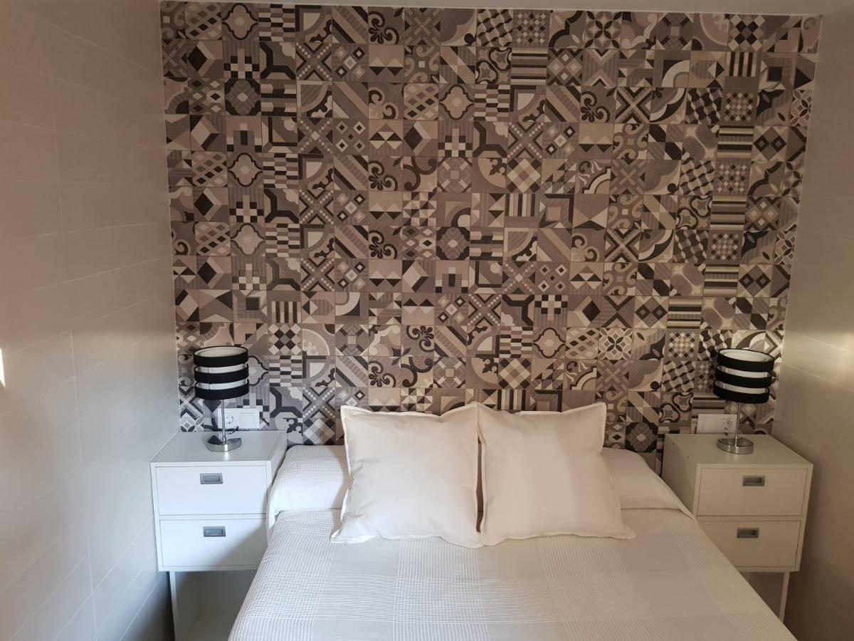 Apartamentos Suenos De 托萊多 外观 照片